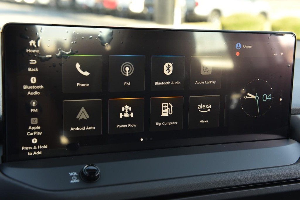 Honda Accord Hybrid Vehicle Image 14