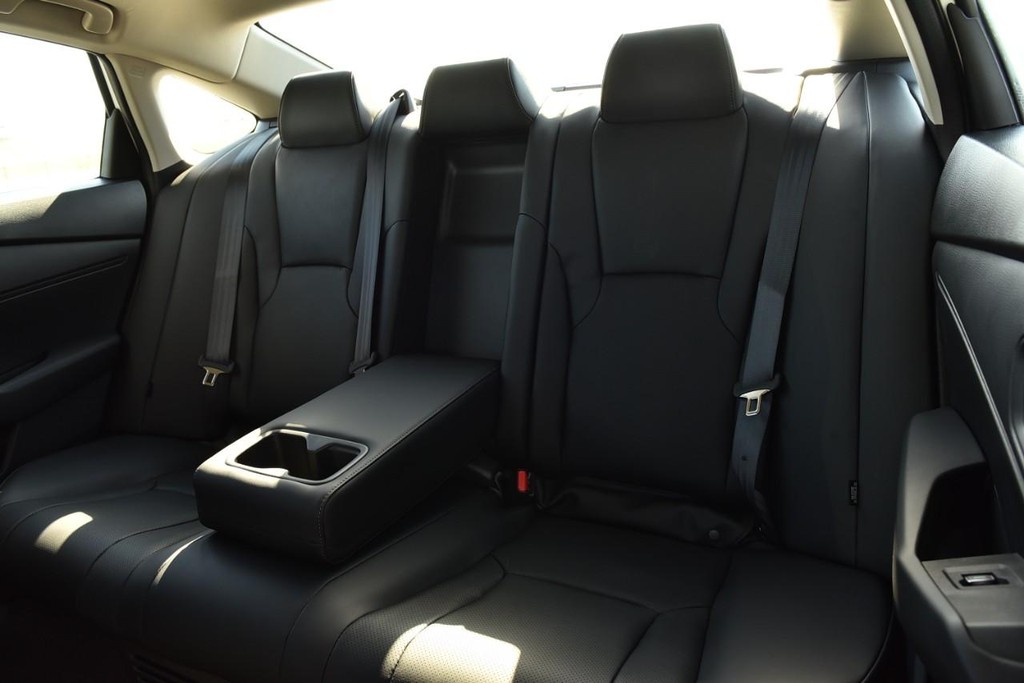 Honda Accord Hybrid Vehicle Image 23