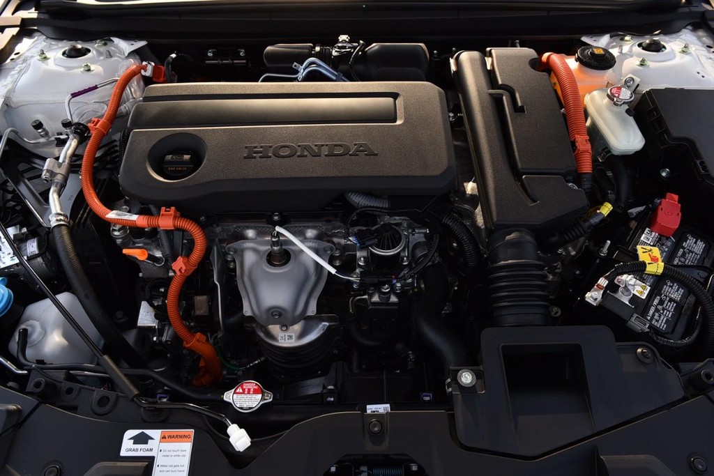 Honda Accord Hybrid Vehicle Image 26