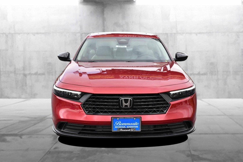 Honda Accord Sedan Vehicle Image 04