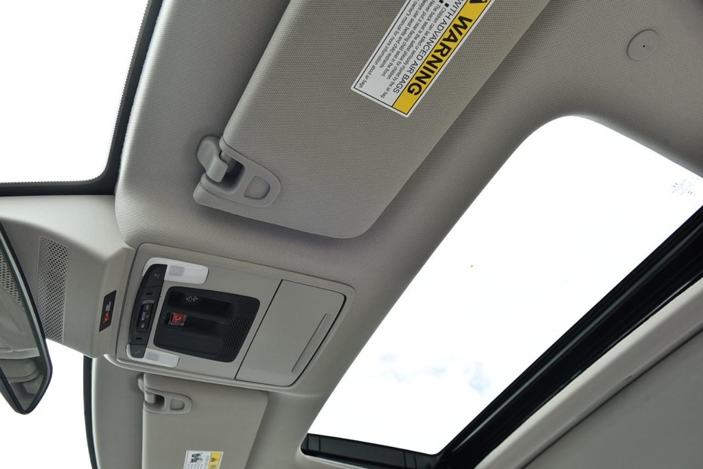 Honda Accord Sedan Vehicle Image 21