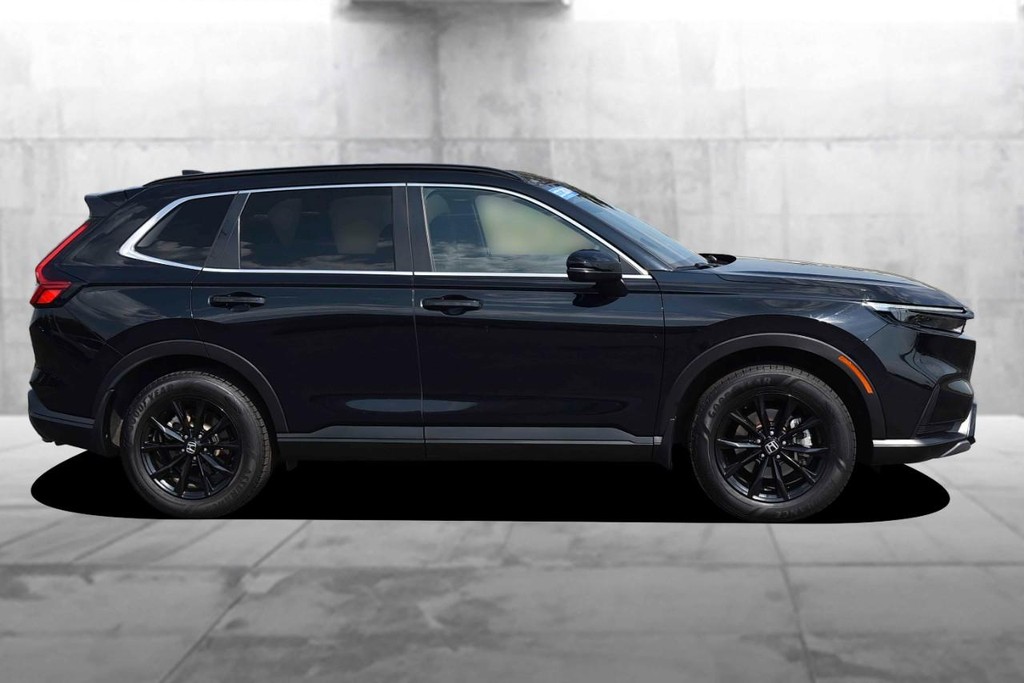 Honda CR-V Hybrid Vehicle Image 05