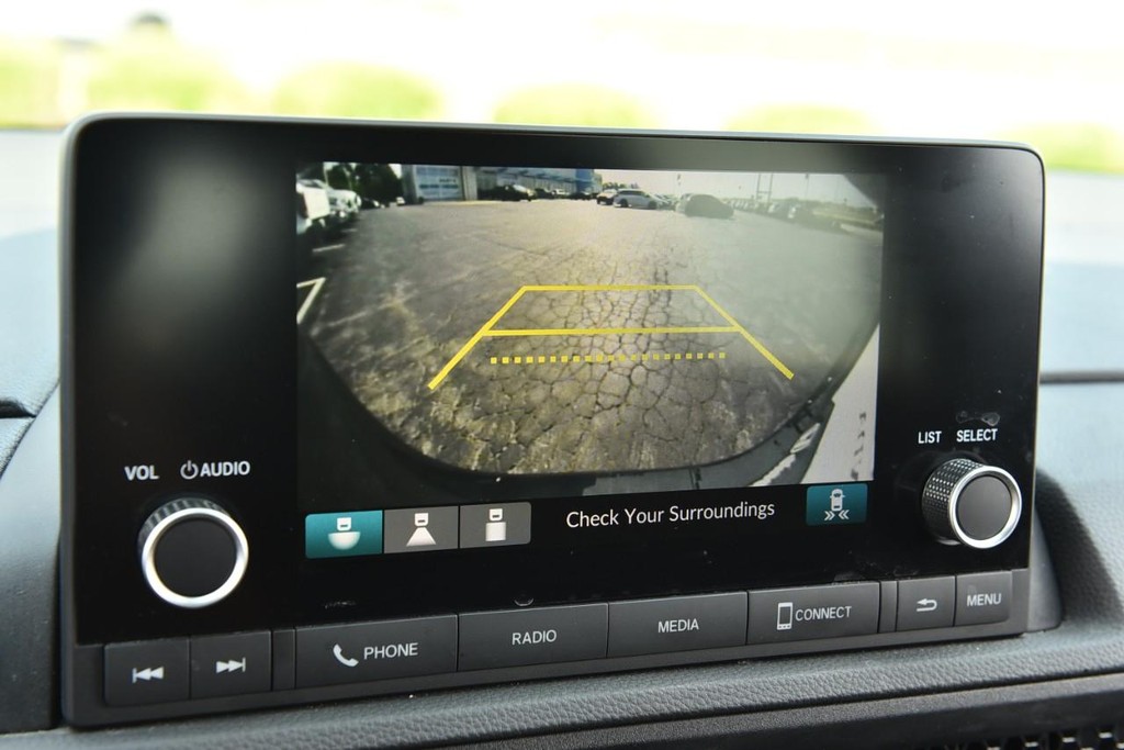 Honda CR-V Hybrid Vehicle Image 12