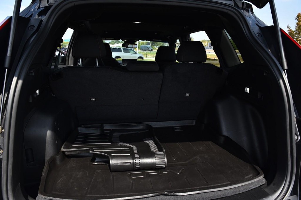 Honda CR-V Hybrid Vehicle Image 26