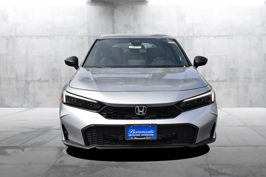 Honda Civic Hatchback Vehicle Full-screen Gallery Image 4