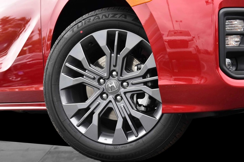 Honda Odyssey Vehicle Image 03