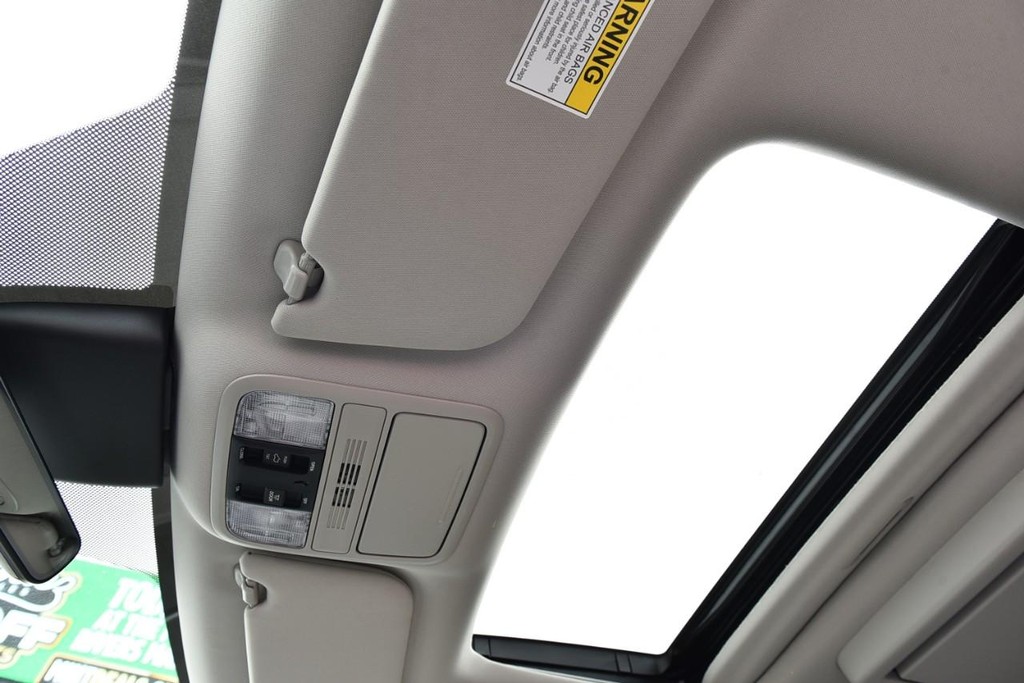 Honda Odyssey Vehicle Image 25