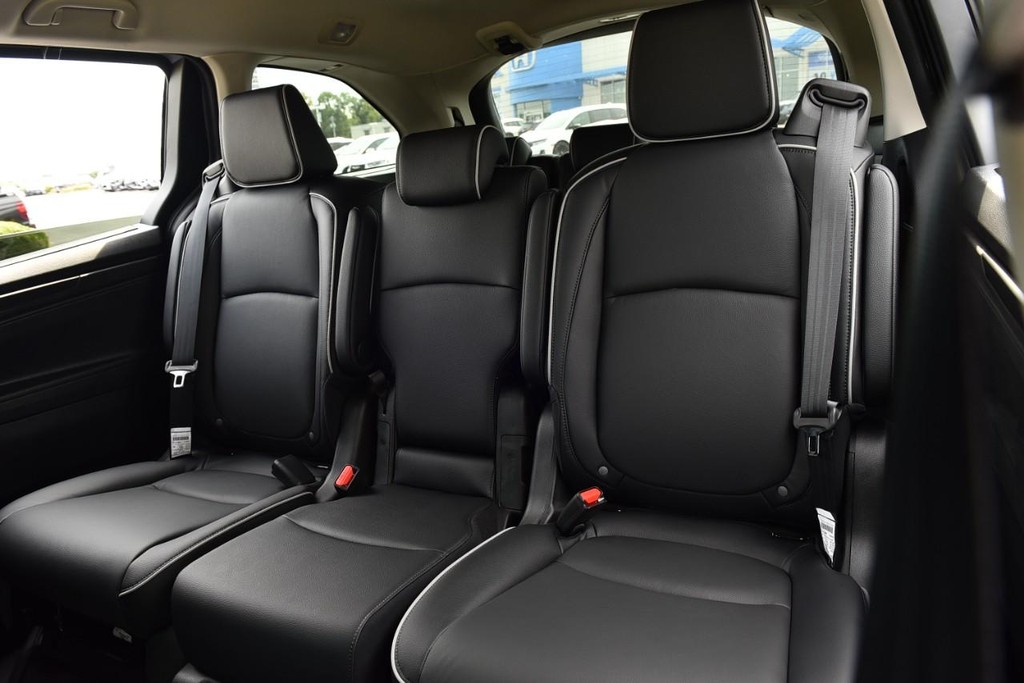 Honda Odyssey Vehicle Image 25
