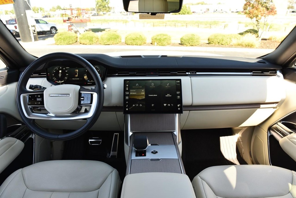 Land Rover Range Rover Vehicle Image 07