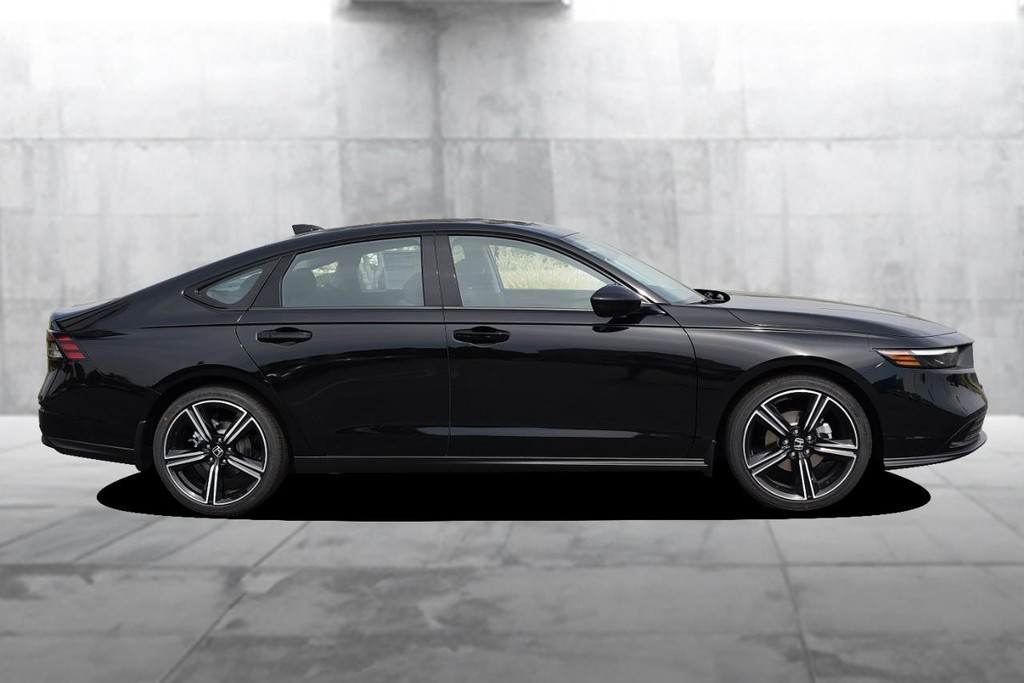 Honda Accord Sedan Vehicle Image 05