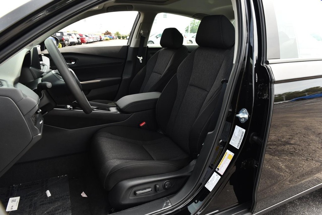 Honda Accord Sedan Vehicle Image 19