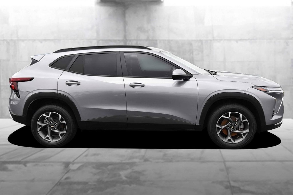 Chevrolet Trax Vehicle Image 05