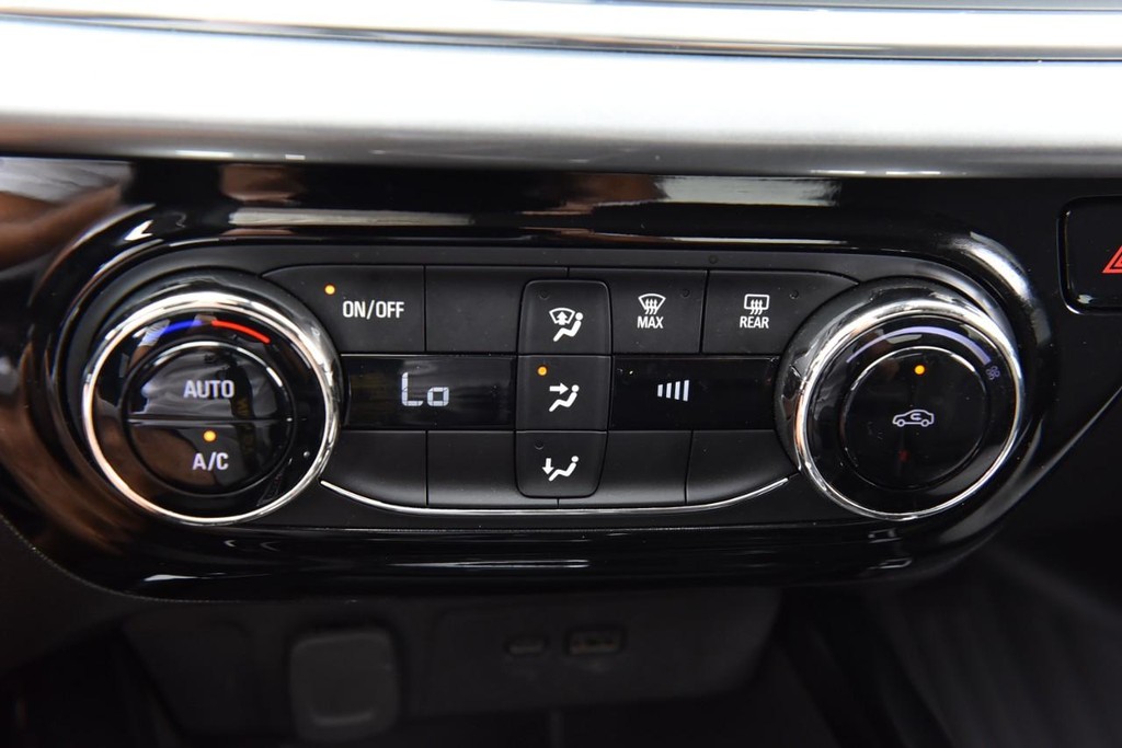 Chevrolet Trax Vehicle Image 13