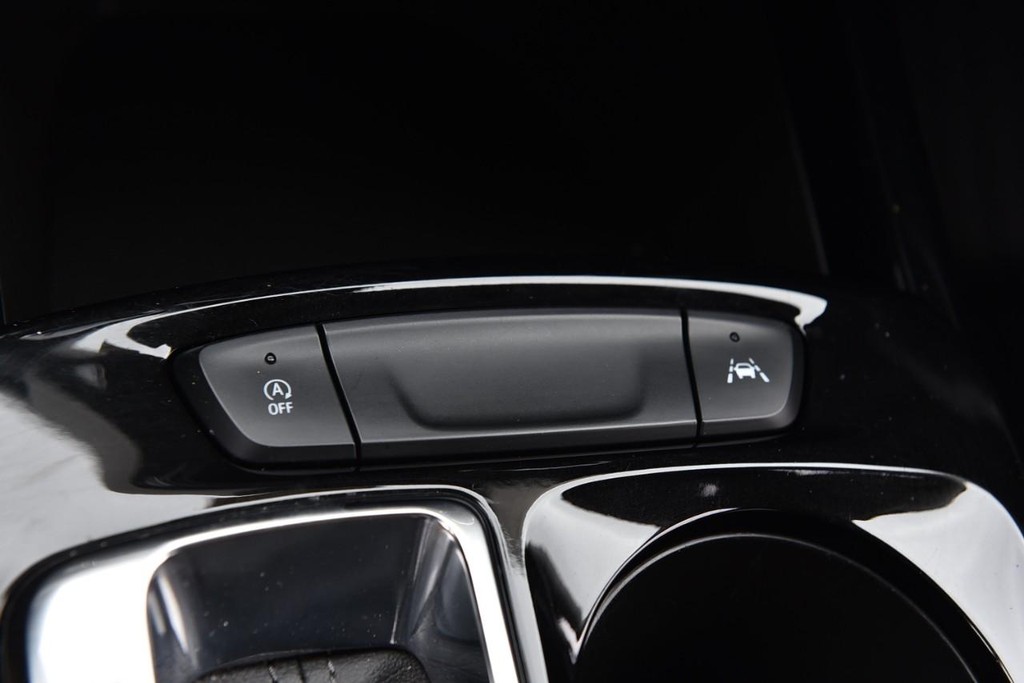 Chevrolet Trax Vehicle Image 15