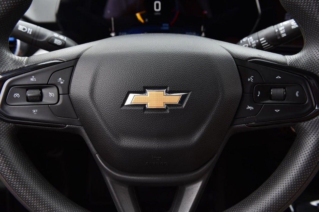 Chevrolet Trax Vehicle Image 17