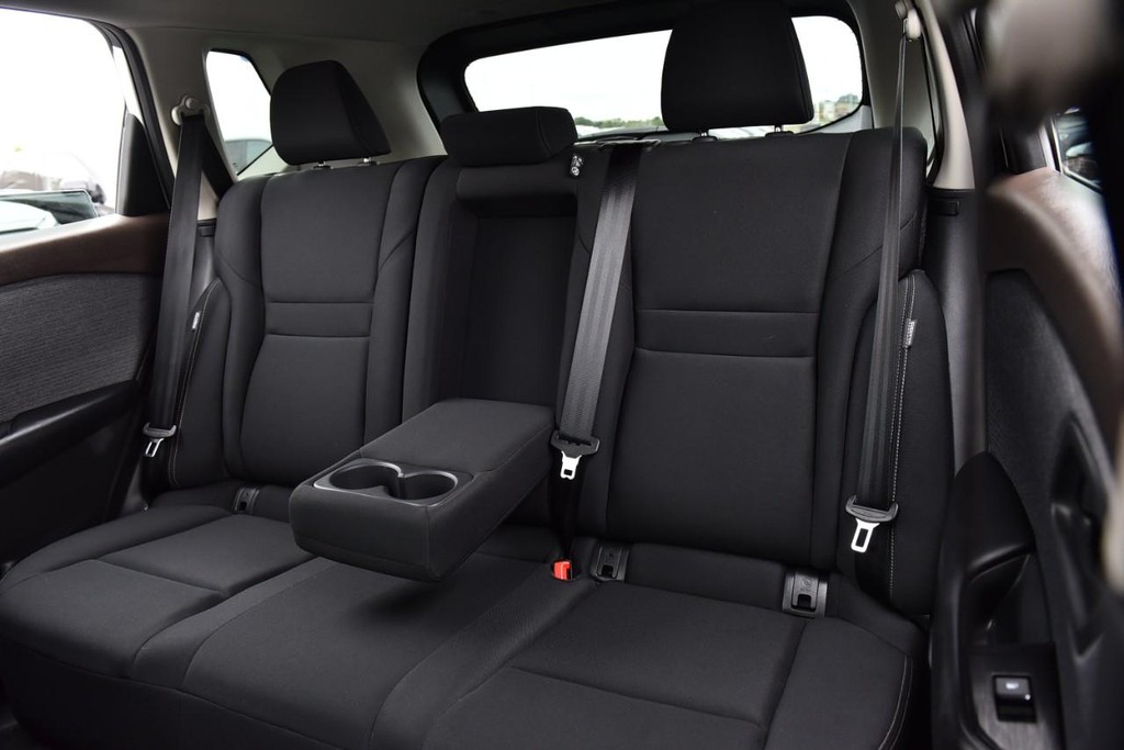 Nissan Rogue Vehicle Image 20