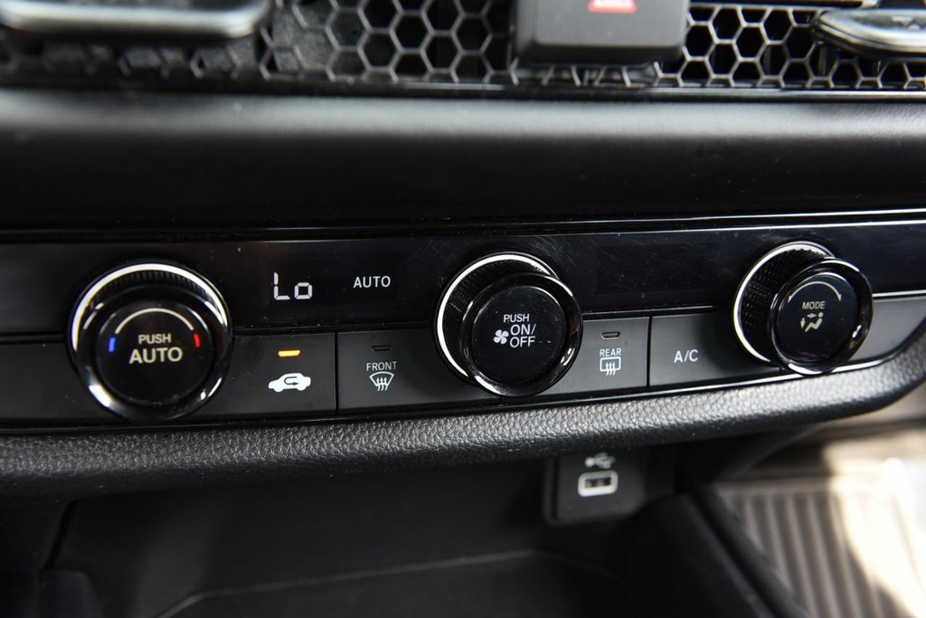 Honda HR-V Vehicle Image 14