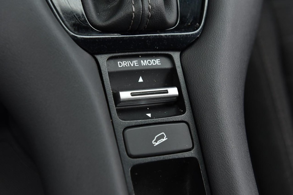 Honda HR-V Vehicle Image 15