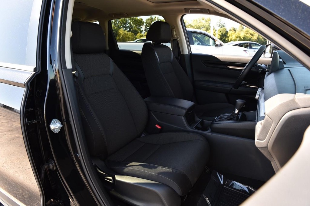 Honda CR-V Vehicle Image 21