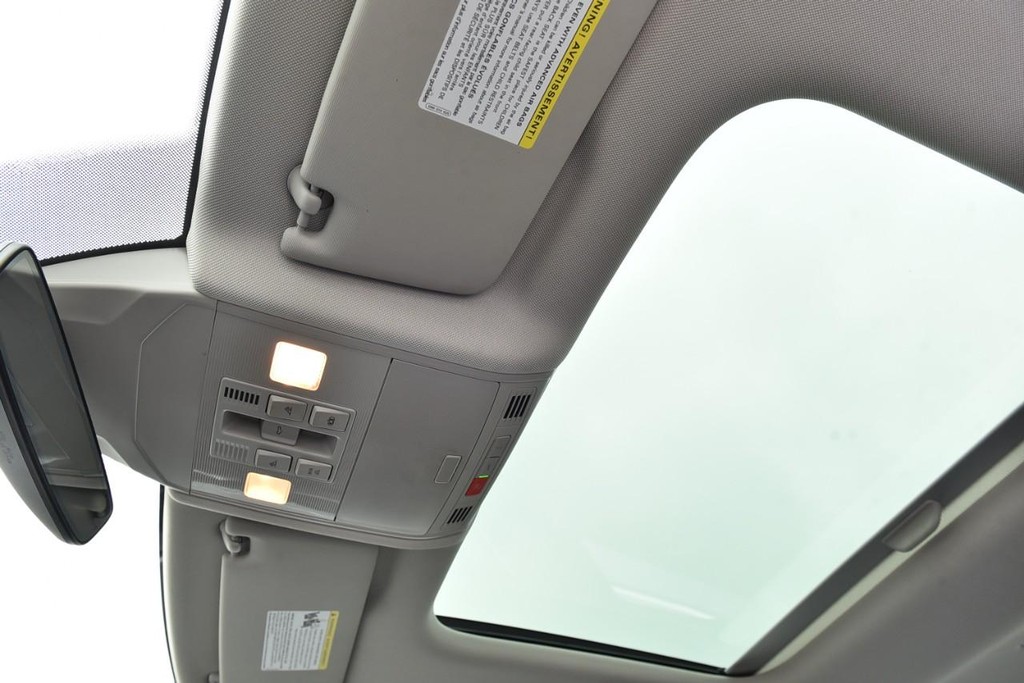 Volkswagen Jetta Vehicle Image 22