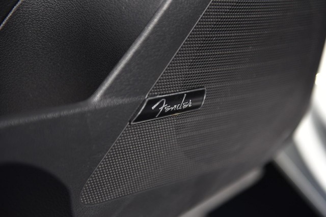 Volkswagen Tiguan Vehicle Image 08