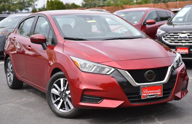 Nissan Versa Vehicle Image 02