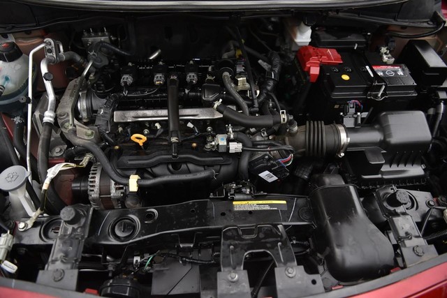 Nissan Versa Vehicle Image 22