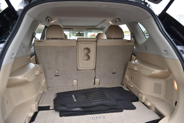 Nissan Rogue Vehicle Image 27