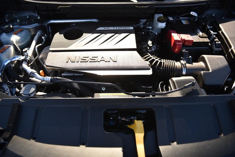 Nissan Rogue Vehicle Image 25