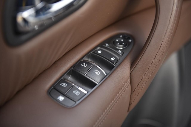 Nissan Armada Vehicle Image 08