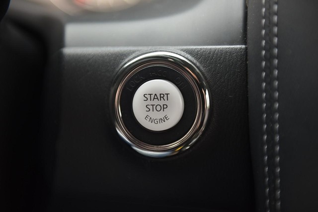 Nissan Armada Vehicle Image 22