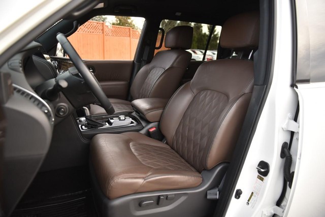 Nissan Armada Vehicle Image 24