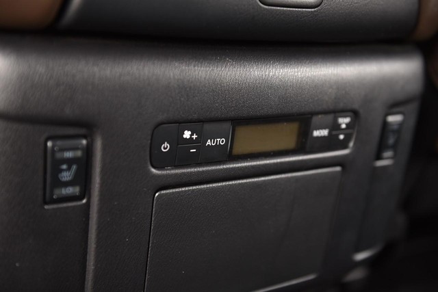 Nissan Armada Vehicle Image 29