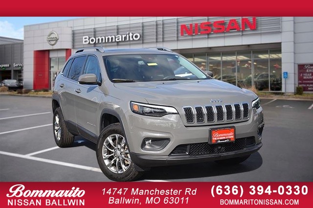 2021 Jeep Cherokee 4WD Latitude Lux at Bommarito Nissan West in Ballwin MO