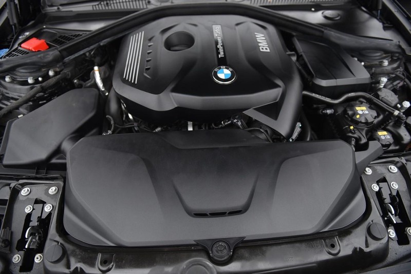 BMW 2 Series Vehicle Image 23