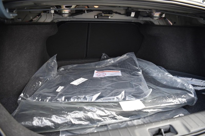 Nissan Sentra Vehicle Image 22