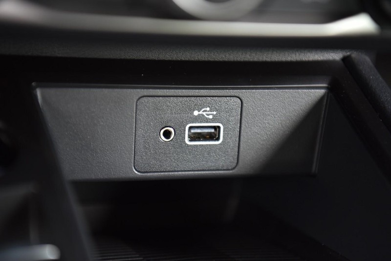 Nissan Kicks Vehicle Image 14