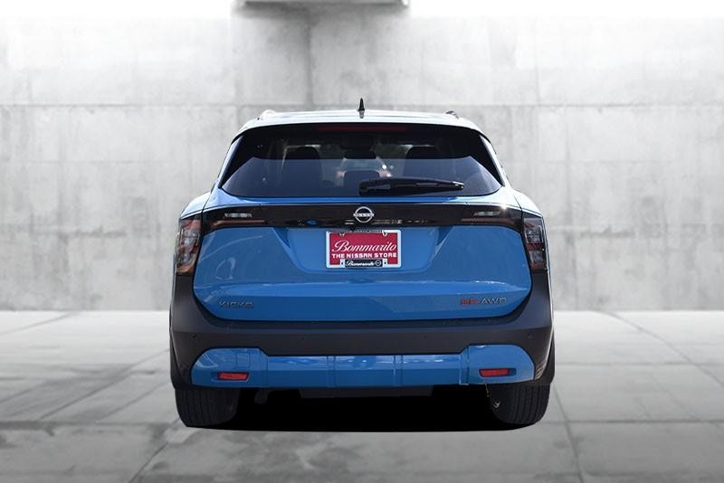 Nissan Kicks Vehicle Image 06