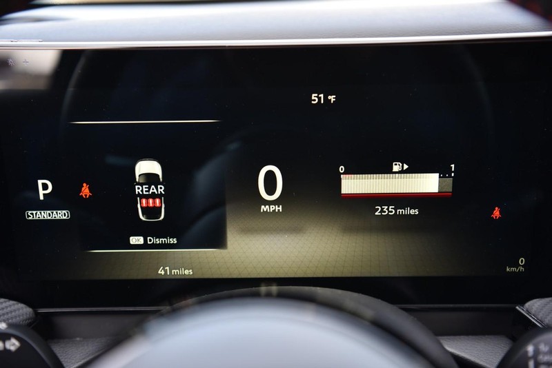Nissan Kicks Vehicle Image 11