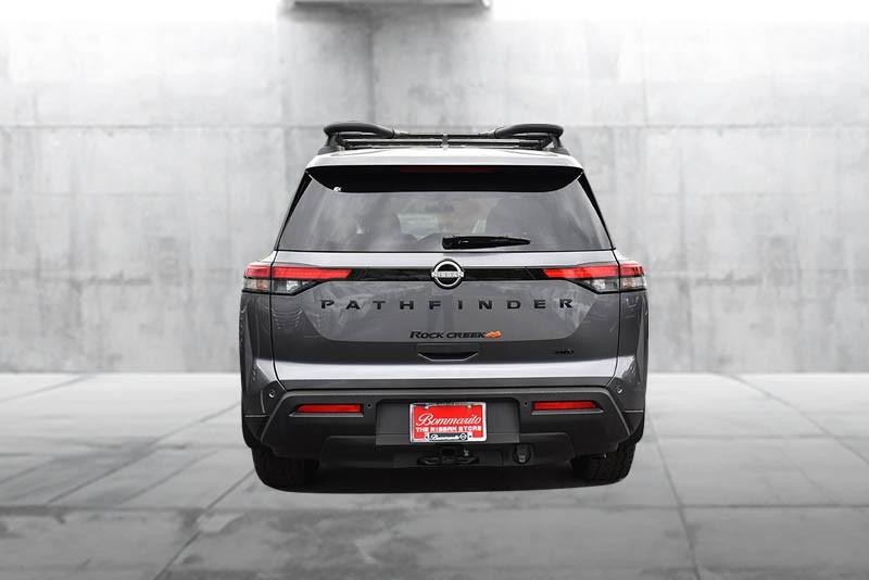 Nissan Pathfinder Vehicle Image 06