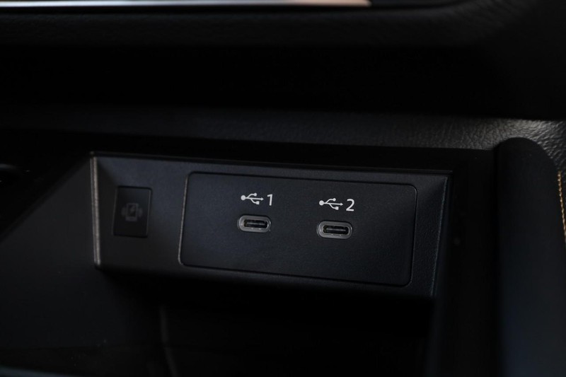 Nissan Kicks Vehicle Image 17
