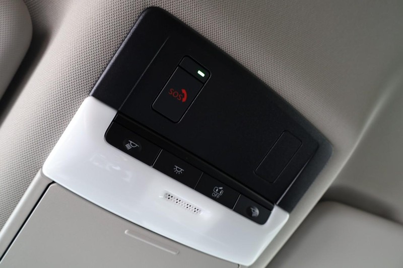 Nissan Rogue Vehicle Image 23