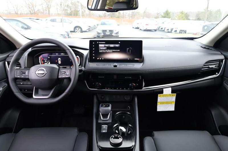 Nissan Rogue Vehicle Image 29