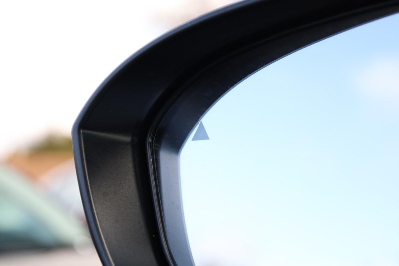 Nissan Rogue Vehicle Image 23