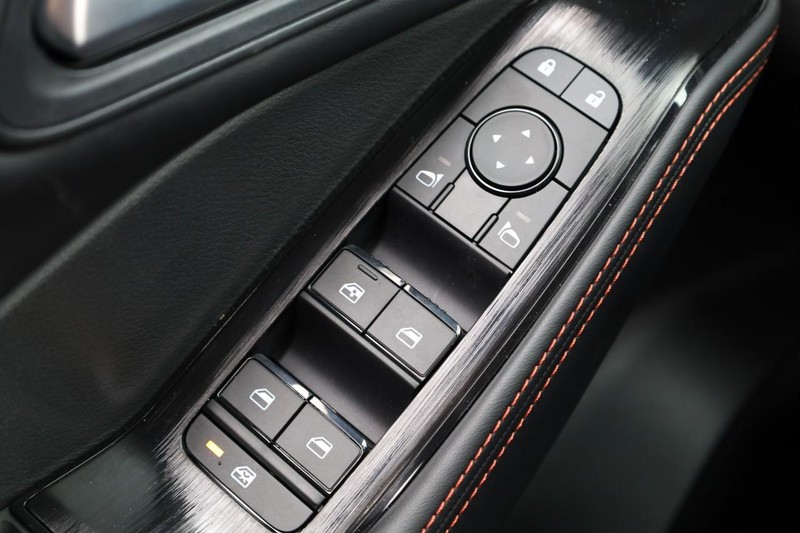 Nissan Rogue Vehicle Image 20