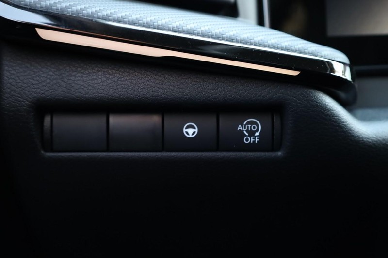 Nissan Kicks Vehicle Image 20