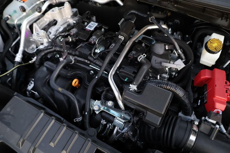 Nissan Kicks Vehicle Image 28