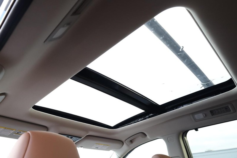 Nissan Pathfinder Vehicle Image 15
