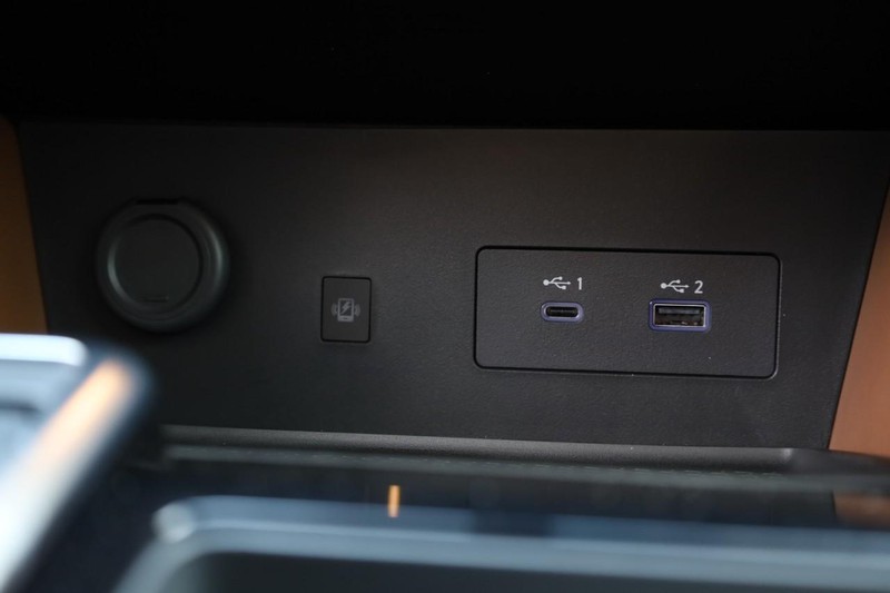 Nissan Pathfinder Vehicle Image 22