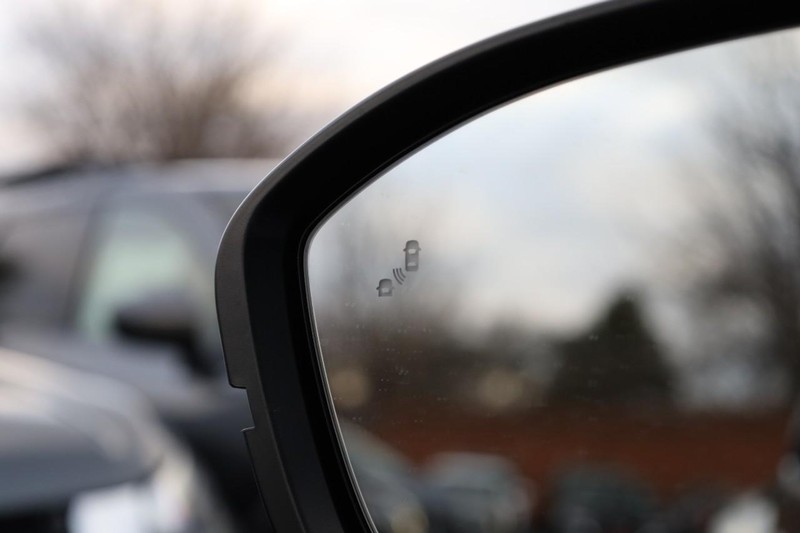 Nissan Pathfinder Vehicle Image 28